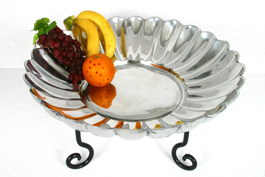 Rental store for Serving Bowl, Round Sunflower in Greenville MS